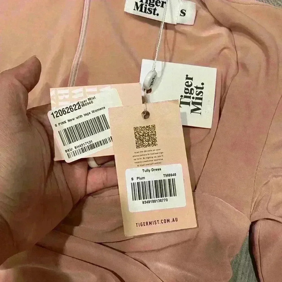 Tiger Mist Tully Dress Blush Pink Size Small - Picture 4 of 4